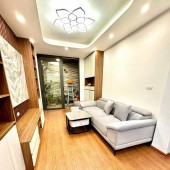 Bán Căn CCMN Đường Láng, Đống Đa 70m, Tầng 1, giá 3 tỷ.