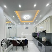 SIÊU PHẨM SÀI ĐỒNG - LÔ GÓC 2 MẶT THOÁNG - BƯỚC CHÂN RA KHU ẨM THỰC - 5.85 TỶ