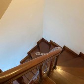 Siêu Đẹp Mặt Tiền 6M Mặt Phố Lạc Long Quân 30.5 Tỷ Vuông A4 Vỉa Hè Rộng Gần Hồ