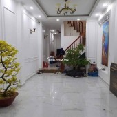 NHÀ ĐẸP GÒ VẤP - XE HƠI ĐẬU TRONG NHÀ - HẺM XE TẢI THÔNG - CÁCH MẶT TIỀN LÊ ĐỨC THỊ CHỈ 15M  -  7 TỶ 88