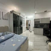 HẺM 8M THÔNG  - 3 TẦNG 8PN KHÉP KÍN - CHO THUÊ 30 TRIỆU/1 THÁNG - GIÁ HƠN 7 TỶ