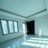 Nhà đẹp Xuân Phương 30M x 5 tầng, 6,2 tỷ, gần ô tô