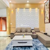 Chủ định cư nước ngoài cần bán gấp nhà Q3 giá chỉ 4.2 tỷ - 60m2