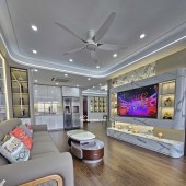 BÁN GẤP ĐỂ VỀ NHÀ MỚI-CHUNG CƯ TRUNG YÊN PLAZZA -TRUNG CỦA TRUNG TÂM-125M2 -SIÊU PHẨM 4 NGỦ-CHỈ 9 ĐỒNG.