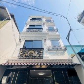  NGAY PHẠM VĂN ĐỒNG - 5 TẦNG BTCT - 33M2 - 5' TỚI SÂN BAY - CÔNG VIÊN GIA ĐỊNH - SỔ VUÔNG A4 - NHĨNH 6TỶ THƯƠNG LƯỢNG