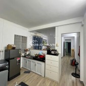 Chung cư 590, CMT8, Phường 11, Quận 3: 80m2,2p ngủ, Nt, 11tr/th