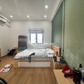 Chung cư 10A Trần Nhật Duật, Quận 1: 70m2,1p ngủ, NT, 10tr5/th