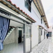 Bán nhà tặng nội thất , bán gấp trong tháng trục Lê Văn Khương 900tr