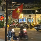 Cho thuê nhà mặt tiền vị trí đẹp,  thuận tiện kinh doanh hoặc làm văn phòng công ty tại trung tâm khu vực Thủ Đức