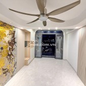 NHÀ PHỐ CĂN GÓC NHÀ 2 MẶT TIỀN HOÀNG SA. QUẬN 1