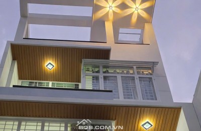 NHÀ ĐẸP 5 TẦNG HXH ĐƯỜNG LẠC LONG QUÂN, Q11 - GIÁ CHÍNH CHỦ