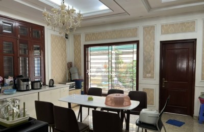 Cho thuê căn Biệt thự Trung văn Vinaconex3 DT180m, 4 tầng+ hầm