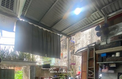 BÁN NHÀ 1.79 TỶ 2 TẦNG 67M2 ( ĐÔNG NAM ) NGÕ CHỢ KÊNH