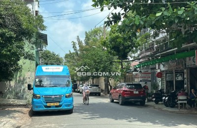 Chính chủ gửi bán nhà 4 tầng xe hơi ngủ trong nhà 64m2 Nguyễn Tư Giản ngay chợ 12 tỷ hơn.