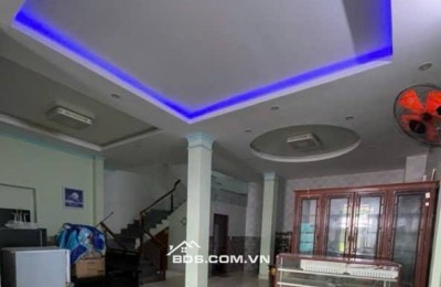 Bán nhà 3 tầng MT đường Mẹ Nhu - Vị trí kinh doanh