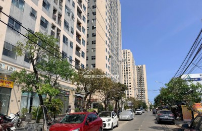 Bán đất 1 cặp đường Nguyễn Thành Long - đối diện chung cư The Ori Garden