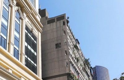 Bán căn hộ 12 Võ Văn Kiệt Q1 ngay trung tâm thành phố DT 71m2