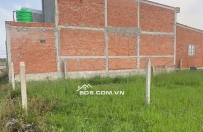 BÁN ĐẤT TẠI ĐỨC HOÀ DT102M2 SHR GIÁ BÁN 890T  THƯƠNG LƯỢNG. LH:0931821989.