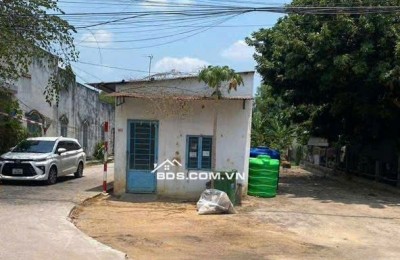 BÁN DÃY TRỌ 5 PHÒNG TẠI TÂY NINH, DT 199,8M2 SHR CHỈ 1.3TỶ. LH:0931821989.