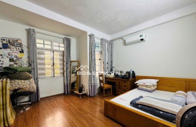 Bán nhà 2 tầng MT đường Dũng Sĩ Thanh Khê - Gần biển