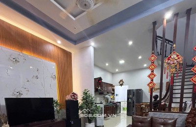 Bán nhà 3 tầng 3 mê đường Hoà An 9 - Yên Thế - Băc Sơn