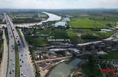 Đất 6000m ở mặt đường Nguyễn Trường Tộ đã có nền, mặt tiền 25m, giá siêu rẻ chỉ 25tr/tháng