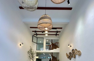 BÁN NHÀ ĐẸP 1.86 TỶ 2.5 TẦNG 56M2 NGÕ TRẦN NHÂN TÔNG