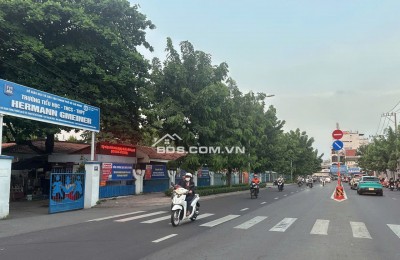 Nhà phố Tân Sơn ngay ga T3 tiện xây CHDV 125m2 ngang 4.2m HXT gần chợ PVB 11.9 tỷ.