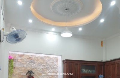 BÁN NHÀ ĐẸP 2.6 TỶ 3 TẦNG 47M2 ( TÂY NAM ) NGÕ SONG HÀO