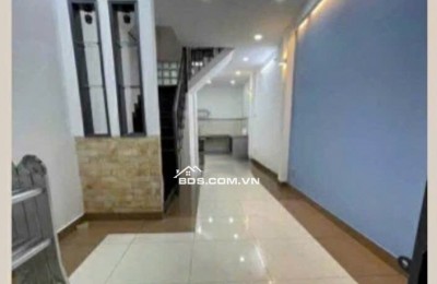 Cho thuê nhà Nguyễn Kiệm gần ngã tư Phú Nhuận 1 trệt 1 lầu giá 9tr