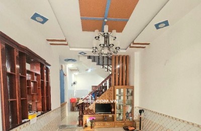 TRUNG TÂM TRƯỜNG THỌ - NHÀ 3 TẦNG 4PN RỘNG RẢI - ĐẦY ĐỦ CÔNG NĂNG - KHU DÂN TRÍ CAO - OTO NGỦ TRONG NHÀ
PHƯỜNG THỦ ĐỨC