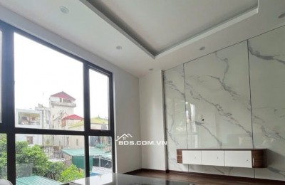 CHỈ 5.68 TỶ CÓ NHÀ LÔ GÓC PHÚC LỢI - 4 TẦNG Ở NGAY - SÁT VÁCH VINHOMES