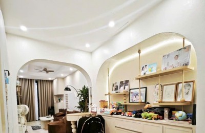 Bán BĐS 30m 4T Ở Ngay Sân Cổng riêng , có thể TL Mạnh tại Minh Khai ,Thông Tin Thật