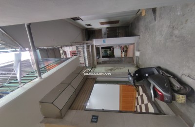 Chỉ 1420 có ngay căn dân xây 3 tầng kiên cố cách mặt đường kinh doanh sầm uất Phan Bá Vành đúng 1 nhà