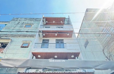 Bán nhà 3 lầu sân thượng. Phan Văn Trị P10. Đối diện Citylan