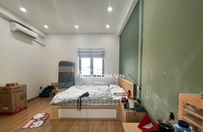 Chung cư 10A Trần Nhật Duật, Quận 1: 70m2,1p ngủ, NT, 10tr5/th