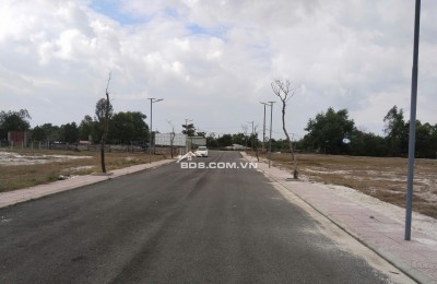 CẦN BÁN GẤP LÔ ĐẤT 250M2, SÁT BÊN CẠNH KHU CÔNG NGHIỆP TPĐÀ NẴNG