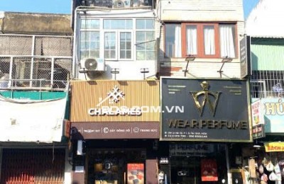 bán nhà kết cấu 1 trệt 1 lửng 3 lầu đang kinh doanh tốt