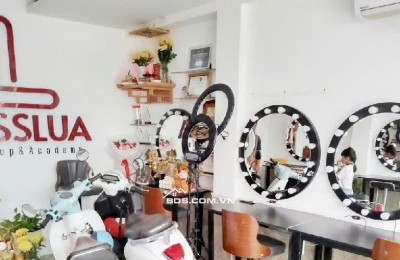 bán nhà mặt tiền đang cho thuê 14tr gần chợ tân bình