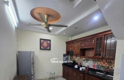 B.Á.N NHÀ PHÙNG KHOANG 35M – 4 TẦNG LÔ GÓC – NGÕ THÔNG – GẦN Ô TÔ – 8.4 TỶ