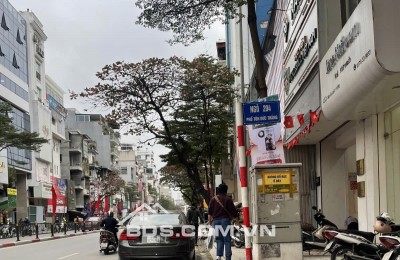 Bán nhà trong ngõ Tôn Đức Thắng 22/26m2 5 tầng Hơn 6 Tỷ Lô góc Đẹp toàn diện Tiện ích đa dạng