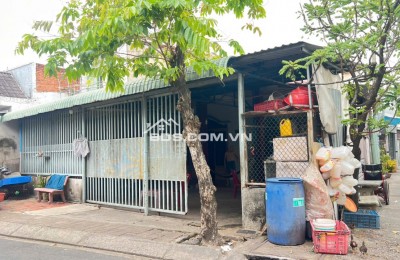 BÁN NHÀ ĐẤT TẠI HÓC MÔN, DT 177M2, SẴN SỔ, CHỈ 3.8 TỶ. LH: 0765659378