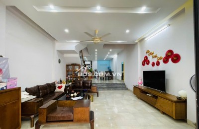 NHÀ 3 TẦNG MB3037 ĐỂ LẠI FULL NỘI THẤT- PHƯỜNG ĐÔNG THỌ(cũ) HƠN 6 TỶ