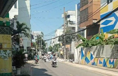 MT KINH DOANH NGAY ETOWN CỘNG HÒA – TÂN BÌNH