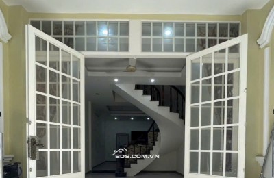 NHÀ ĐẸP GIÁ RẺ-DT4x14(56m2)-TRUNG TÂM QUẬN 7-KO QUY HOẠCH-GIÁ 4x tỷ