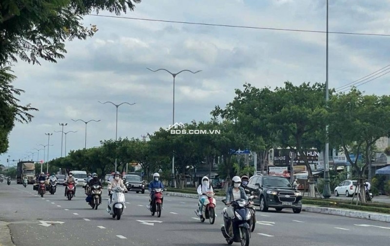 Đất mặt tiền Lê Văn Hiến đầu tư siêu lợi nhuận