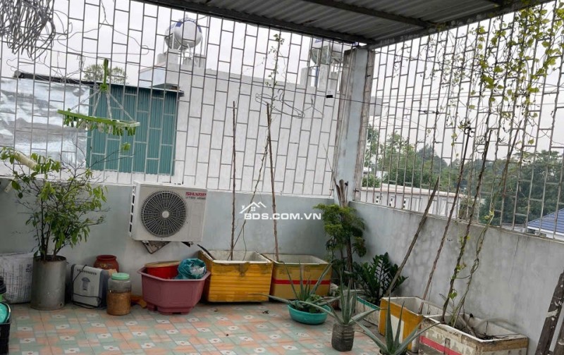 Siêu phẩm nhà đẹp mặt tiền đường Nguyễn Trãi, Sầm Sơn, DT 86m2, giá 3 tỷ xxx