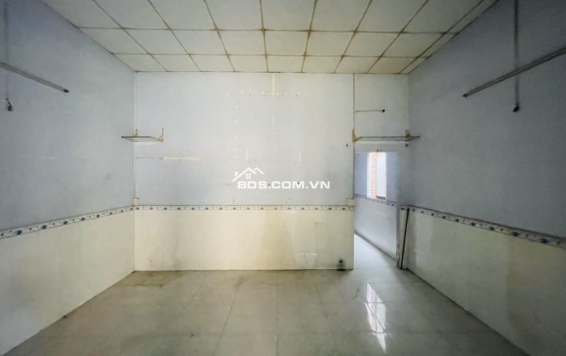 Bán Đất Tặng Nhà C4, Cách 2 Căn Ra Đường Xe Tải, Phường An Nhơn(Phường 6 cũ), Gò Vấp