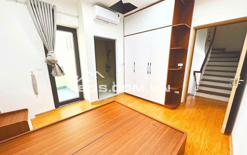 HIẾM XUÂN ĐỈNH CHỈ HƠN 200TR/M2 LÔ GÓC - NGÕ RỘNG-50M2 x 5 TẦNG-MT6.2m-FULL NỘI THẤT-LH:0862490218