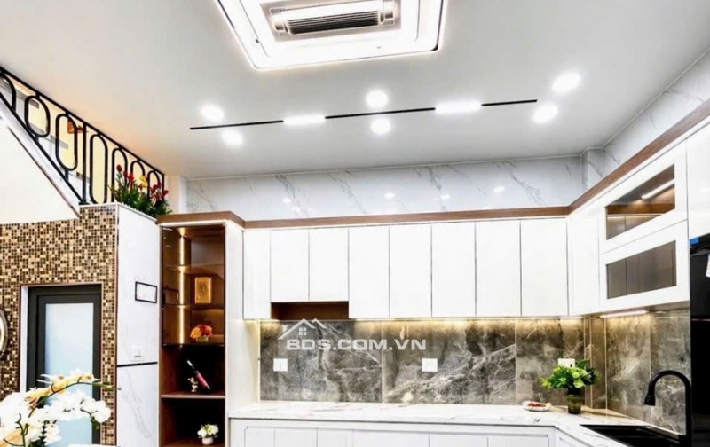 Nhà mới sát mặt tiền Huỳnh Tấn Phát, Q7, chỉ 4,95 tỷ